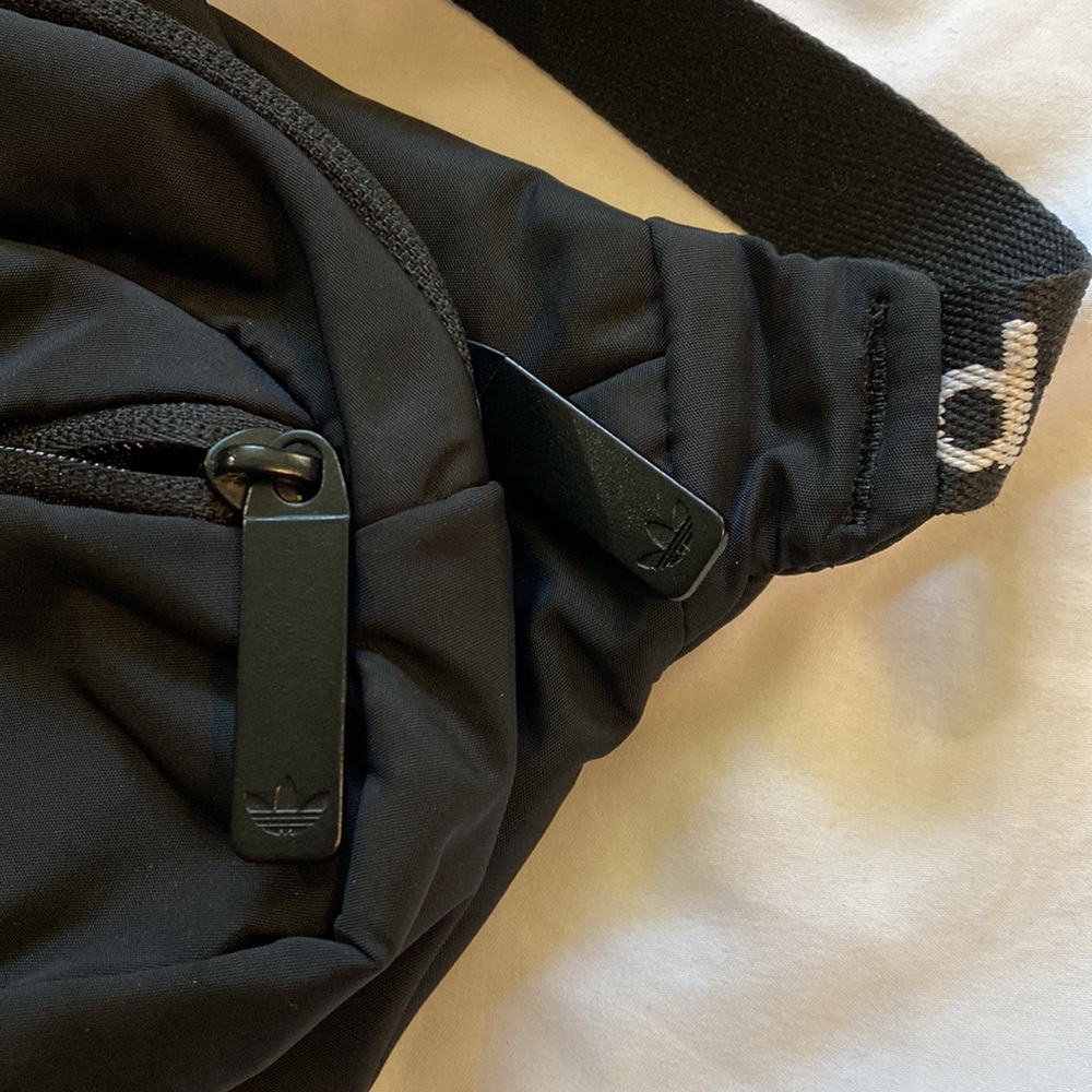 Adidas fanny-pack